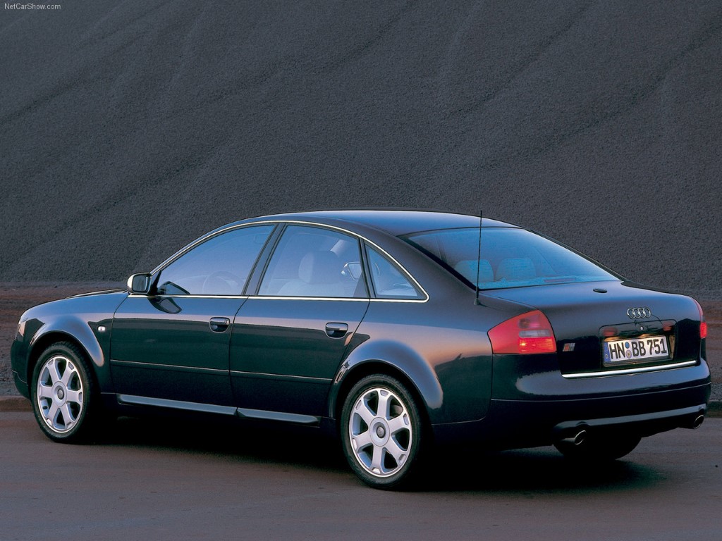 Audi S6 4.2 V8 (Automatic)